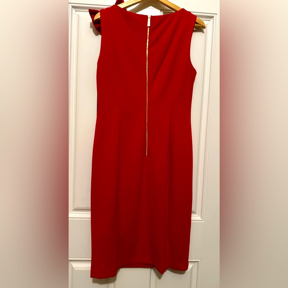 NWT Calvin Klein Women's Boat-Neck Sheath W/Shoulder Bow Dress - Size 6 - Picture 11 of 11
